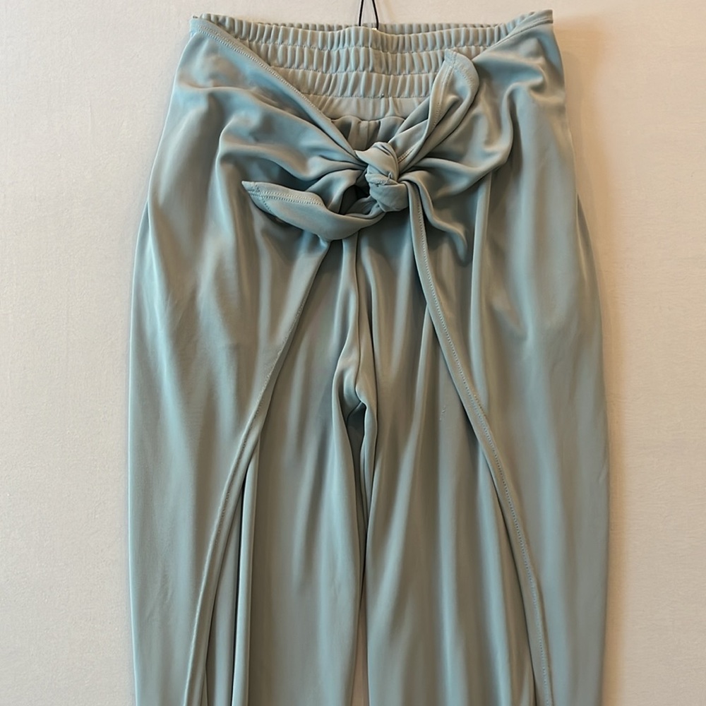 NWT Cinq A Sept | XXS | Gizelle tie-front pants in Ocean Dew